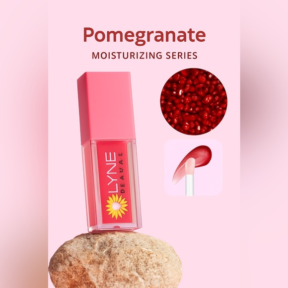 Lip Gloss Plumper – Lyne Beauty (Hyaluronic & SPF50) - Picture 2 of 12